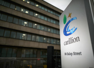 Carillion falimentează după ce a fost ținut în moarte clinică luni de zile