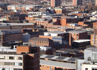 Cele mai populare materiale pentru acoperișurile clădirilor comerciale