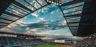 Curățarea ecologică a stadioanelor și arenelor