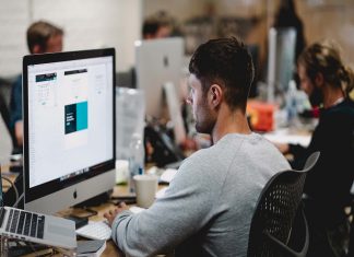 Trei motive pentru care tehnologiile B-IoT transformă domeniul clădirilor inteligente