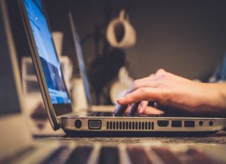 Efectul inovațiilor ERP asupra competitivității în comerțul online