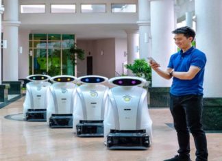 LeoBots, roboții autonomi de curățenie care fac cu ochiul, spun glume și chiar pot cânta