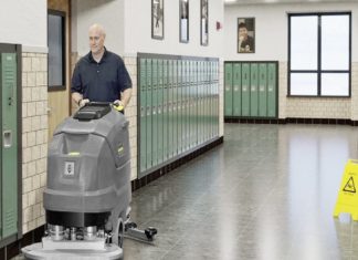 Kärcher a lansat o nouă serie performantă, dar accesibilă, de mașini de frecat-aspirat conduse manual