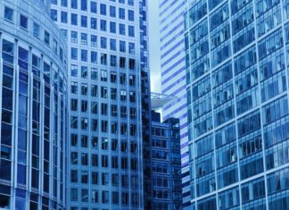 Pereții tip fereastră vs pereții cortină