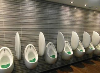 Popularitatea pisoarelor care nu utilizează apă este în creștere. Care sunt motivele