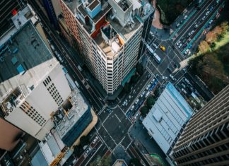 Cinci tendințe FM care vor modela industria în noul deceniu