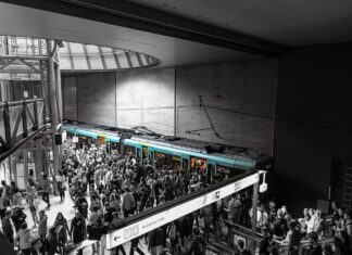 Cum poate fi monitorizată distanțarea socială în interiorul clădirilor cu un update software al companiei iinside