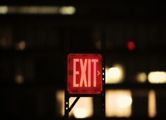 ABB a lansat Stanilite NexusRF Infinity, cea mai nouă soluție a sa de monitorizare a iluminatului de urgență